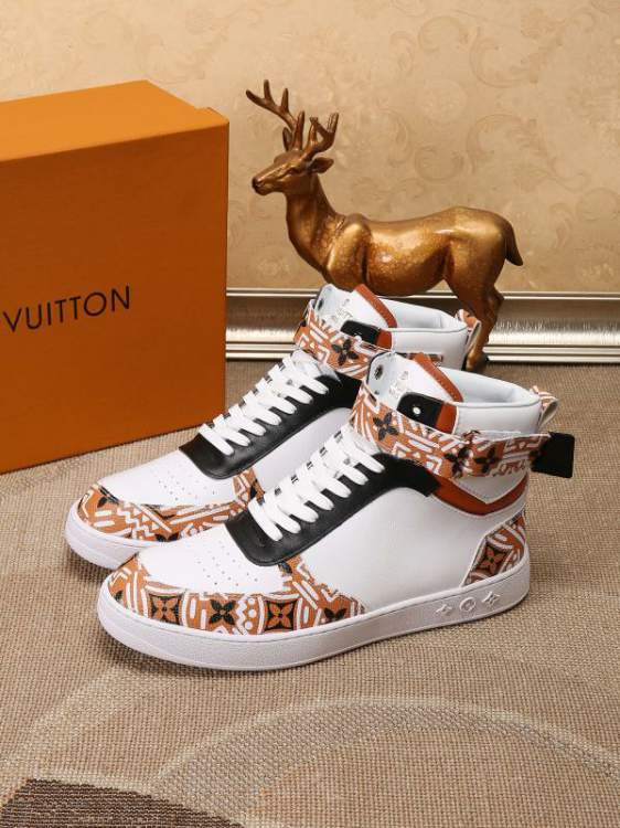 Picture of Louis Vuitton Shoes _SKULVsz35-44jyh092013443